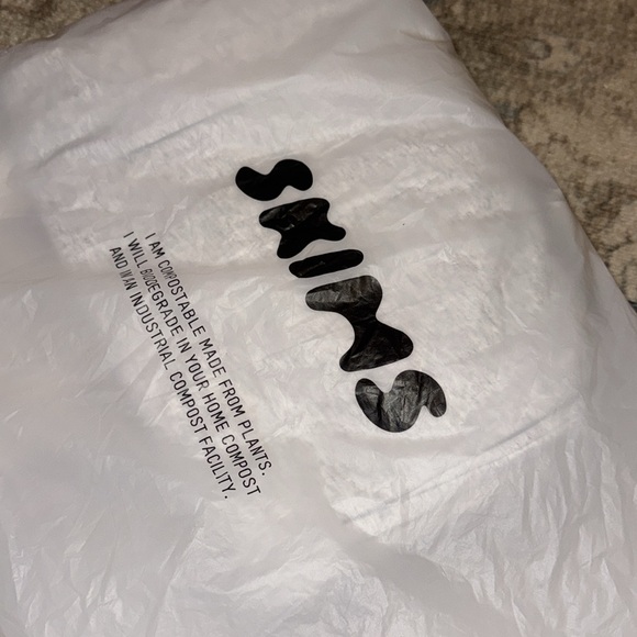 SKIMS boyfriend loose Pant - Picture 6 of 7